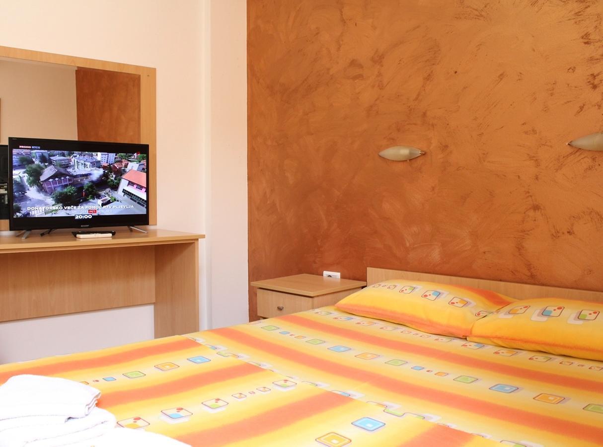 Apartments Mare Budva Bilik gambar