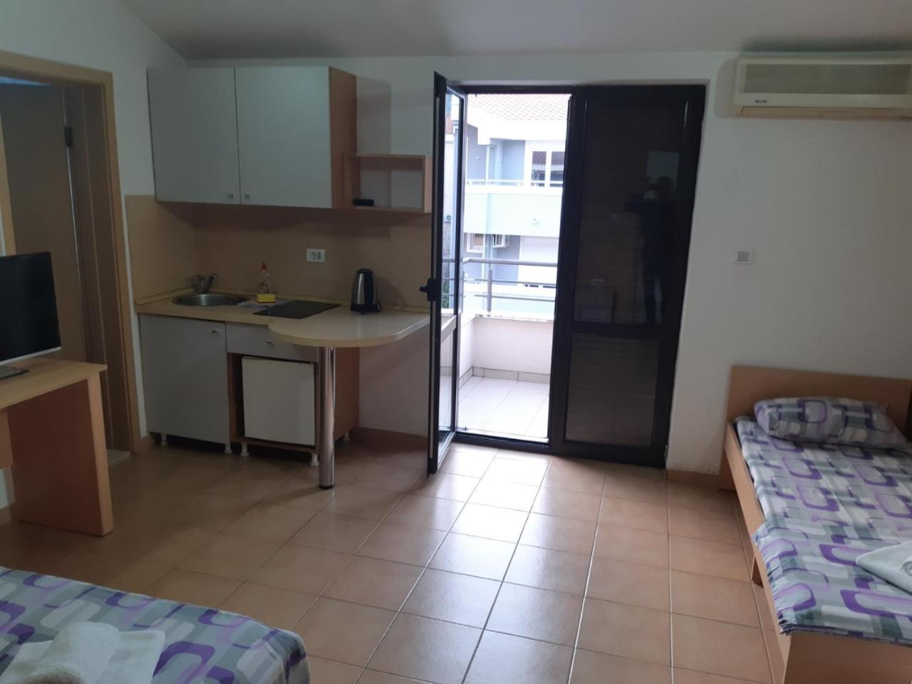 Apartments Mare Budva Luaran gambar